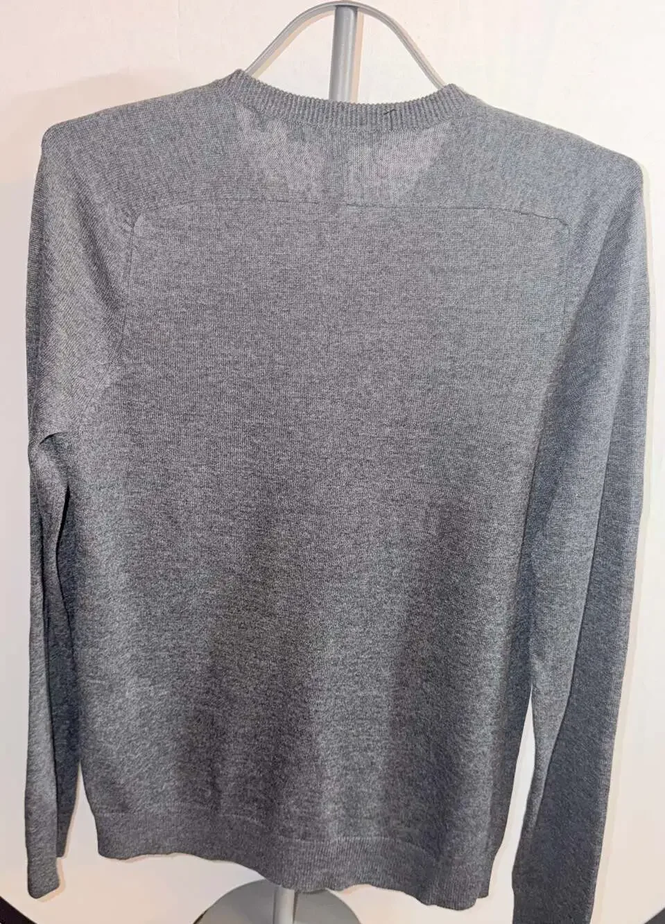Vince Men's Gray V-Neck Long Sleeve Sweater with Chest Pocket Size S